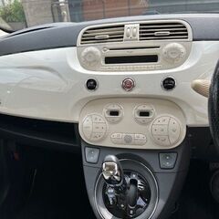 フィアット５００ 白 ガラスルーフの画像