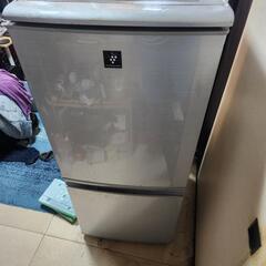 シャープ2ドア冷蔵庫SJ-PD14W-S容量137Lの画像