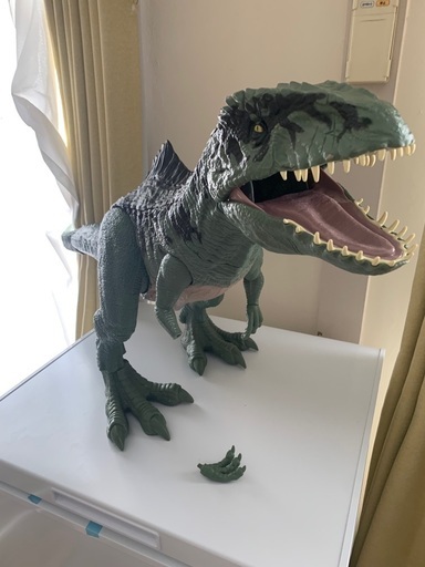 ギガノトサウルス　90cm フィギュア