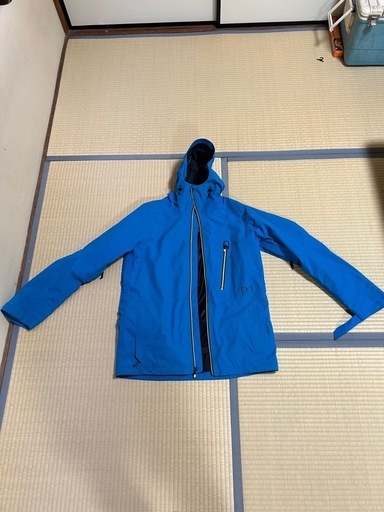 スノボー、スキーのウェア上下