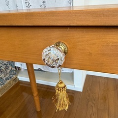 無垢材アンティーク風デスクの画像