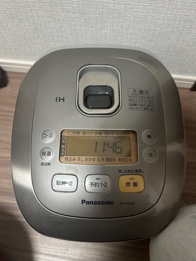 炊飯器　Panasonic SR-HA102
