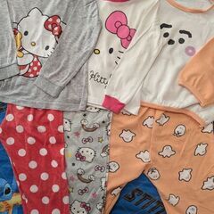 子供パジャマ３点キティ他 100