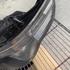 BMW 5シリーズヘッドライトの画像