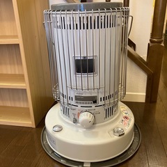 トヨトミ　灯油ストーブ