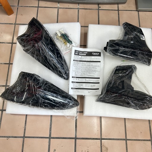 DazzFellows/ダズフェローズ] LEDテールランプ トヨタ C-HR