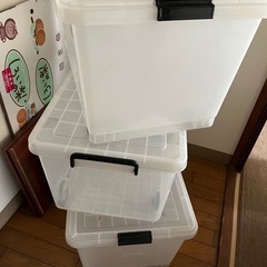 衣装ケース3個の画像