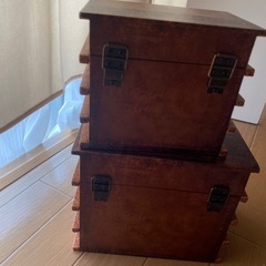 収納ボックス　インテリア　アンティークの画像