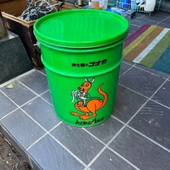 ペール缶　緑　ビンテージペール缶