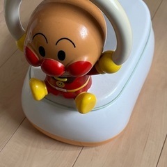 アンパンマンおまるの画像