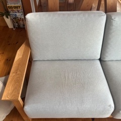 値下げ　無印良品ソファ木製フレーム 2.5シーター　ベージュ お値下げしました 無印良品 ソファー 2.5シーター 木製フレーム