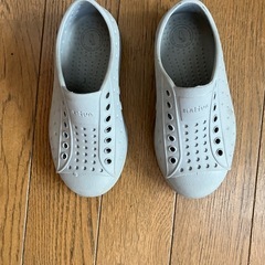 水遊び用?スニーカー