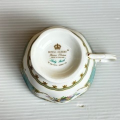 s0919604 ROYAL ALBERT ロイヤルアルバート カップ ブルー 食器 洋食器 花柄 海外ブランド 現状品 インテリア 皿 カップ 家庭用品 中古品の画像