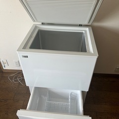 ジャンク冷凍庫の画像