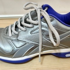 【美品です♪】Reebox EASY TONE スニーカー 23cm レディースの画像