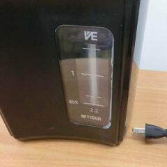 電動ポット タイガー まほうびん 2021年製 2.2L PIS-A220 ブラウン 電気ポット 茶系 蒸気レスVEまほうびん とく子さん  札幌 西野店の画像