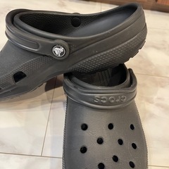 crocsクロックスサンダル27センチの画像