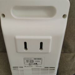 新品未使用品 山善 ミニファンヒーター 温度調整機能 消臭 一瞬で温まりますの画像