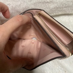 ケイトスペード　katespade Newyork 二つ折り財布の画像