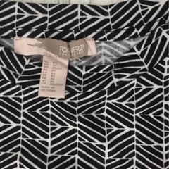 FOREVER21 ショート丈 半袖 トップス 1点の画像