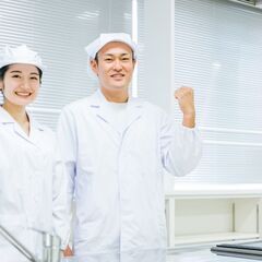 浦添市小湾　常温倉庫・冷蔵倉庫で軽作業
