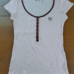 BURBERRY　Tシャツの画像