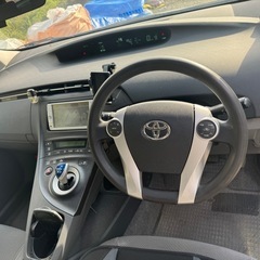 トヨタ プリウス 2012