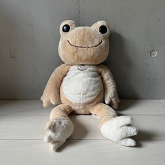 かえるのピクルス　ぬいぐるみ　plusピクルスMサイズ　モカ　タグ付き