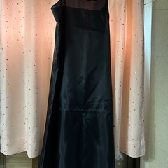 ミスオンワード　黒の草柄半袖ロングワンピース　11 Lの画像