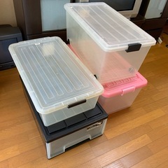 無料　衣装ケース　4個まとめての画像