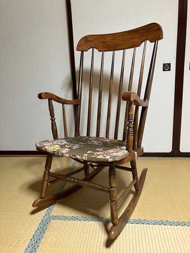 ロッキングチェア(商談中)