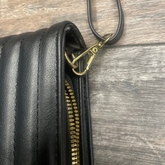 ブラックウォレットショルダーの画像