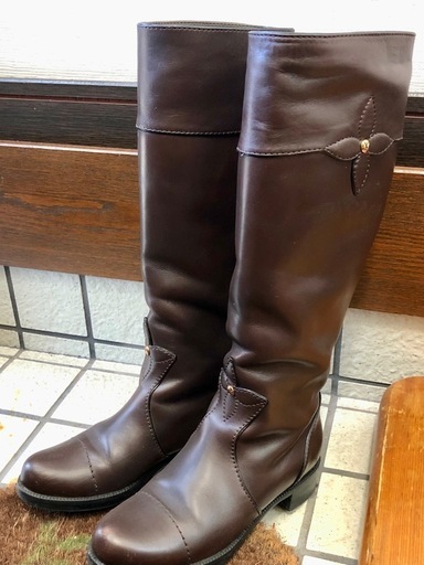 ヴィトン ロングブーツ 可愛いフラワー♡ 元値30万円以上 サイズ35 1/2 中古