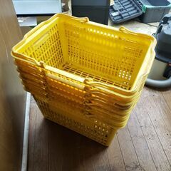 買い物カゴ　６個　無料　野菜の収穫や洗濯物へ