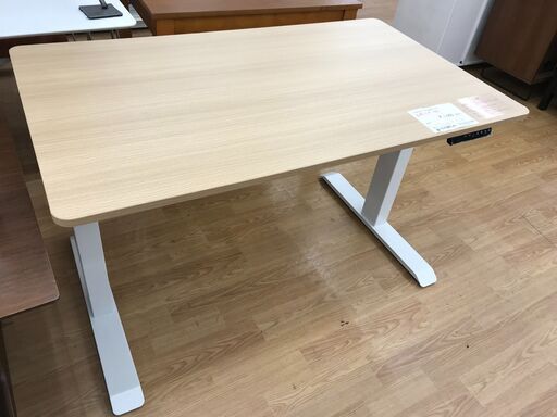 ★ジモティ割あり★ 山善 電動昇降デスク ライトブラウン、ホワイト H７１～１７７×W120×D50 クリーニング済み KJ6215
