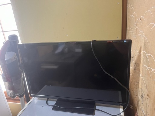 23型液晶テレビ\n
