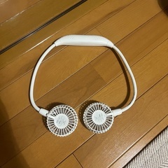 ネック扇風機の画像