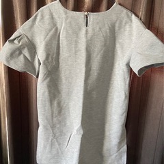 早い者勝ち！大量まとめ割？！♡パフスリーブ 後パール付きチュニックtシャツの画像