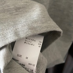 早い者勝ち！大量まとめ割？！♡パフスリーブ 後パール付きチュニックtシャツの画像