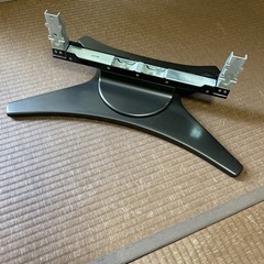 テレビの土台パーツ