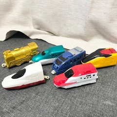 【9個セット】新幹線 機関車の画像