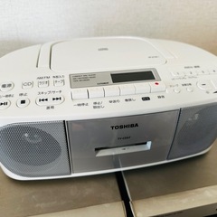 ラジオカセット