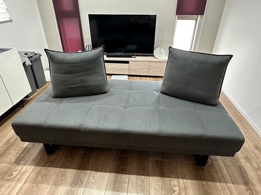 ベッド、ソファ