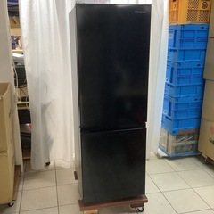 Hisense ハイセンス 冷蔵庫 HR-D1701B 2023年製 175L