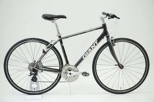 GIANT 「ジャイアント」 ESCAPE R3 2016年モデル クロスバイク