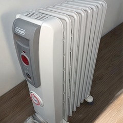 ［八4767］デロンギ　オイルヒーター　H770812EFS