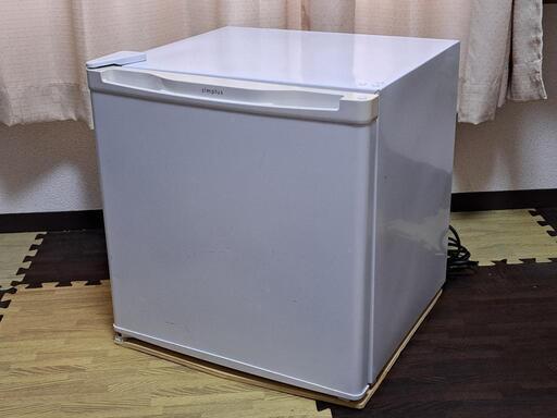 小型冷蔵庫 simplus SP-146L 中古