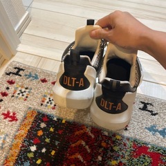 Skechers air cooled memory foam の画像