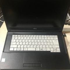 富士通　lifebook a576/s の画像