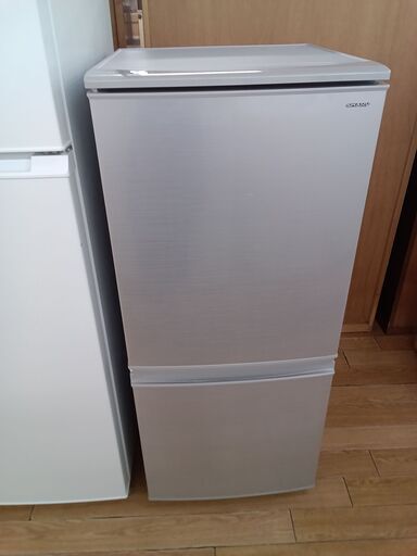 ★ジモティ割あり★ SHARP 冷蔵庫 137L 18年製 動作確認／クリーニング済み TK3101